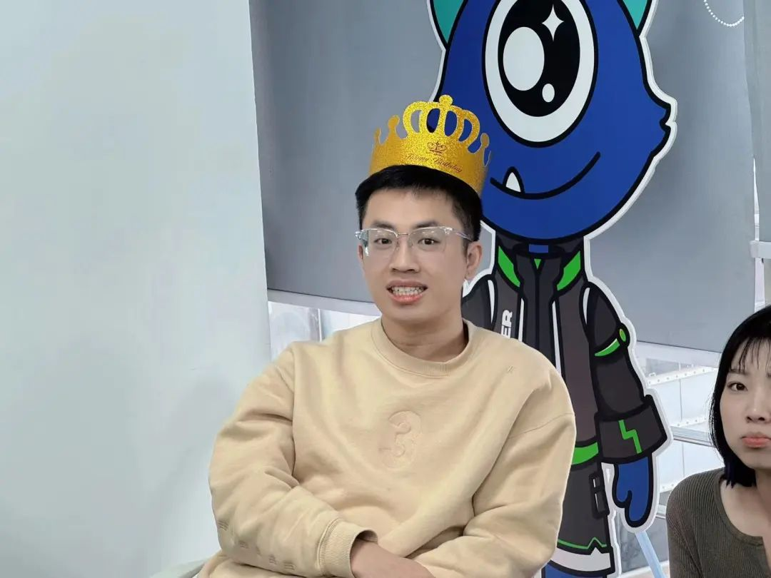 C06AE9~1.PNG